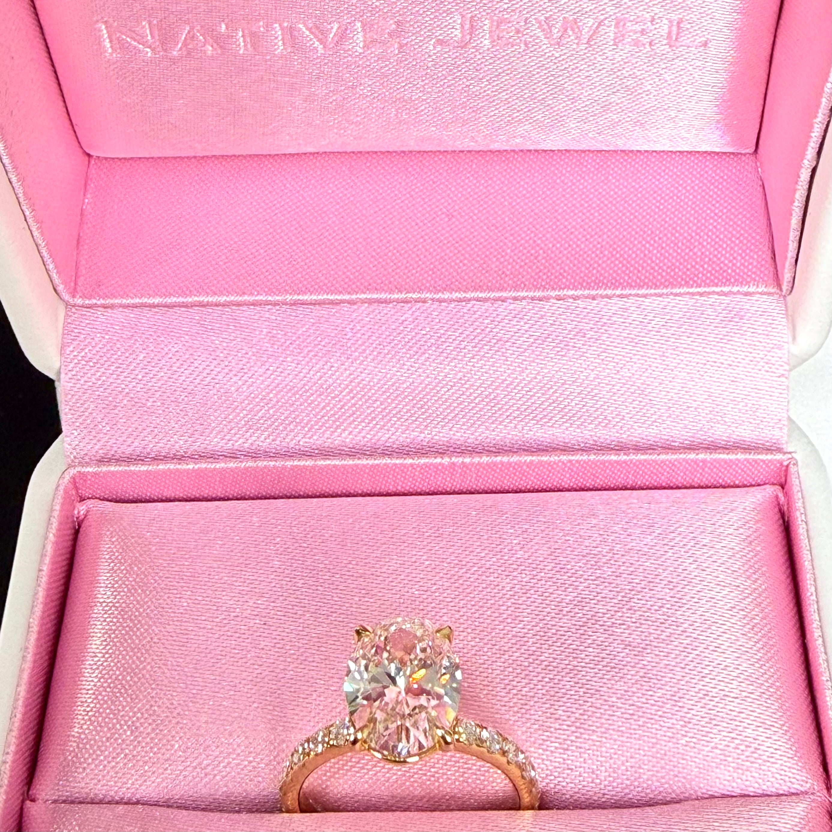 5.06 CTTW Oval Cut Diamond IGI Certified 14K Yellow Gold Engagement Ring
