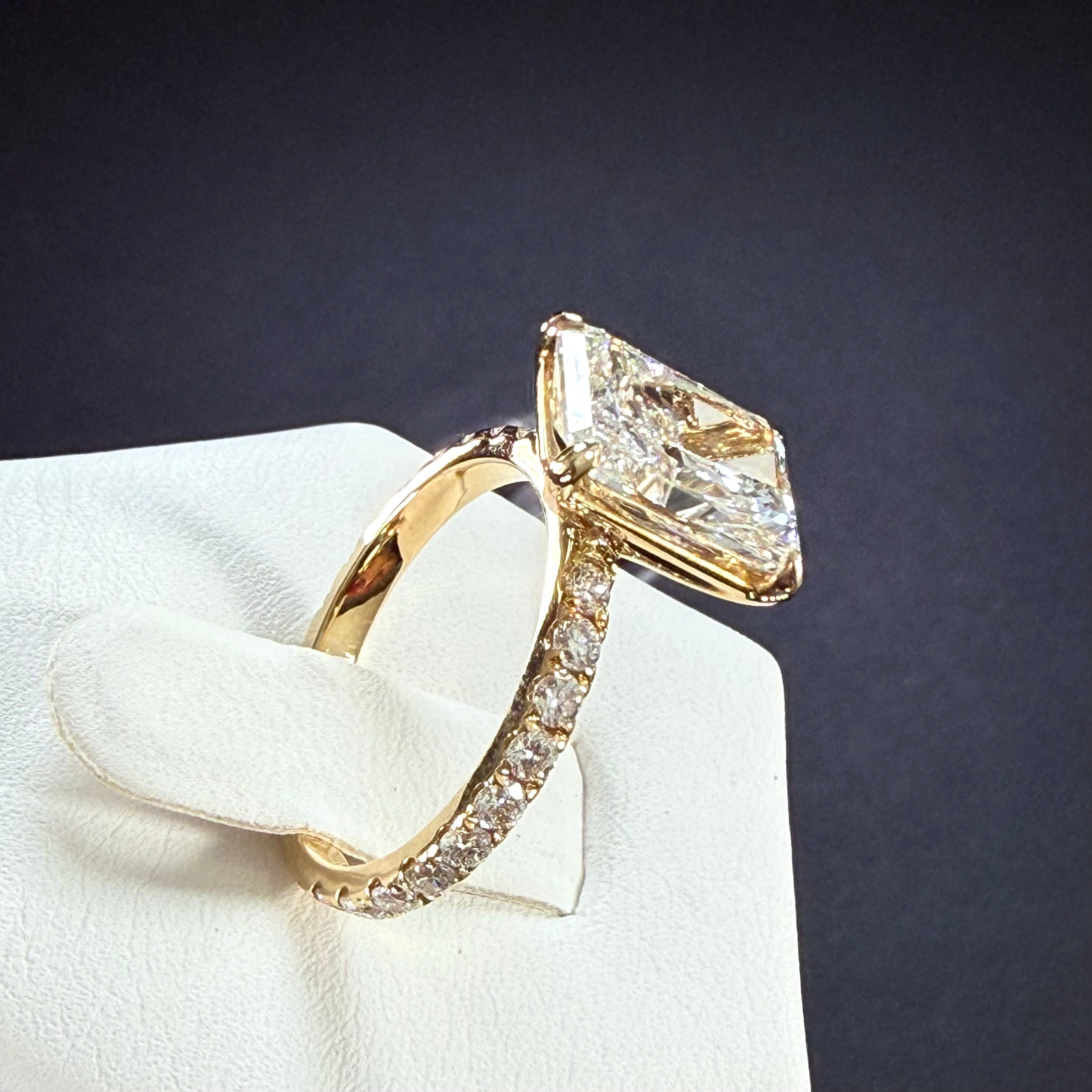 5.11 CTTW Radiant Cut Lab Grown Diamond IGI Certified14K Yellow Gold Engagement Ring