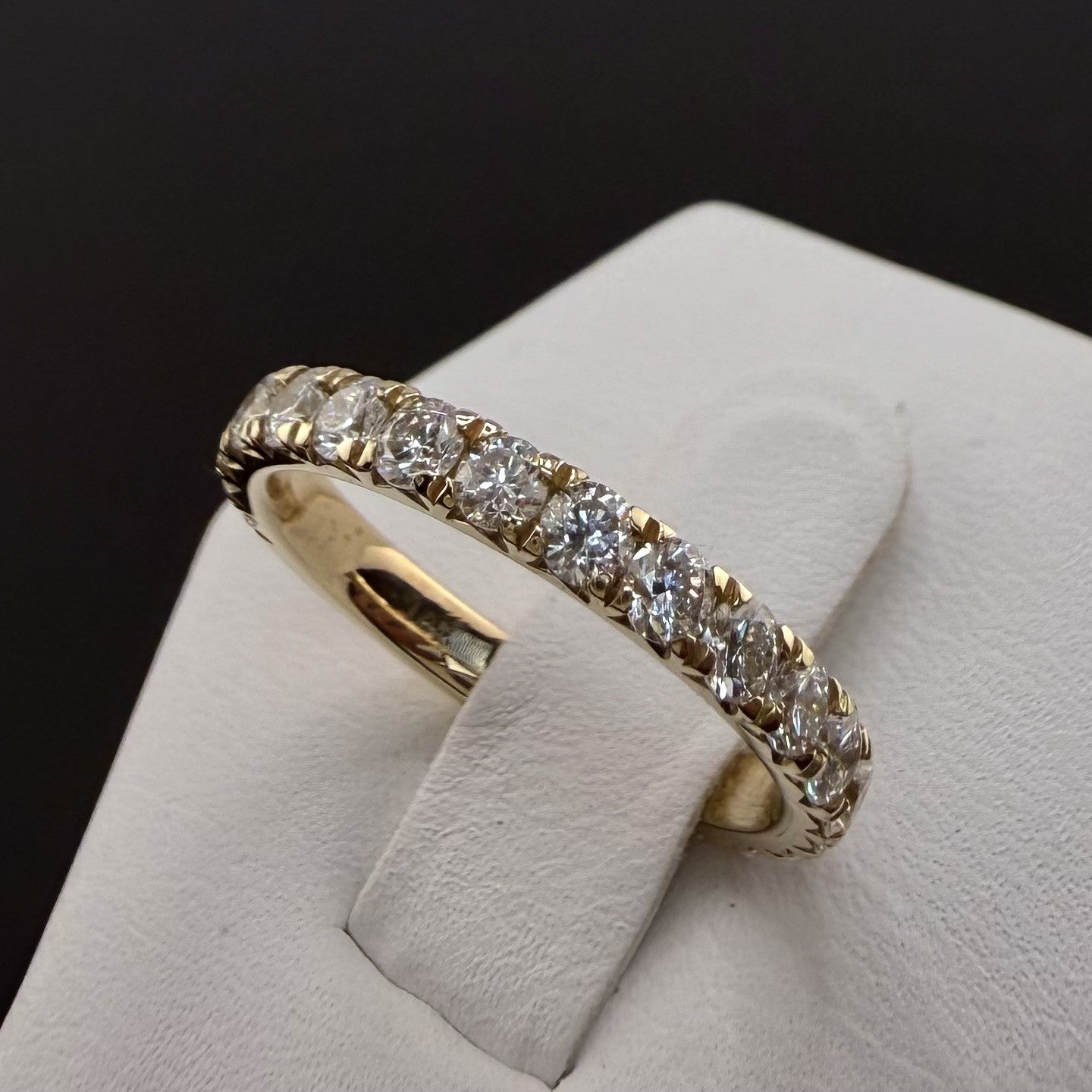 14K Yellow Gold 2.5mm .96cttw Round Diamond French Pave Wedding Band