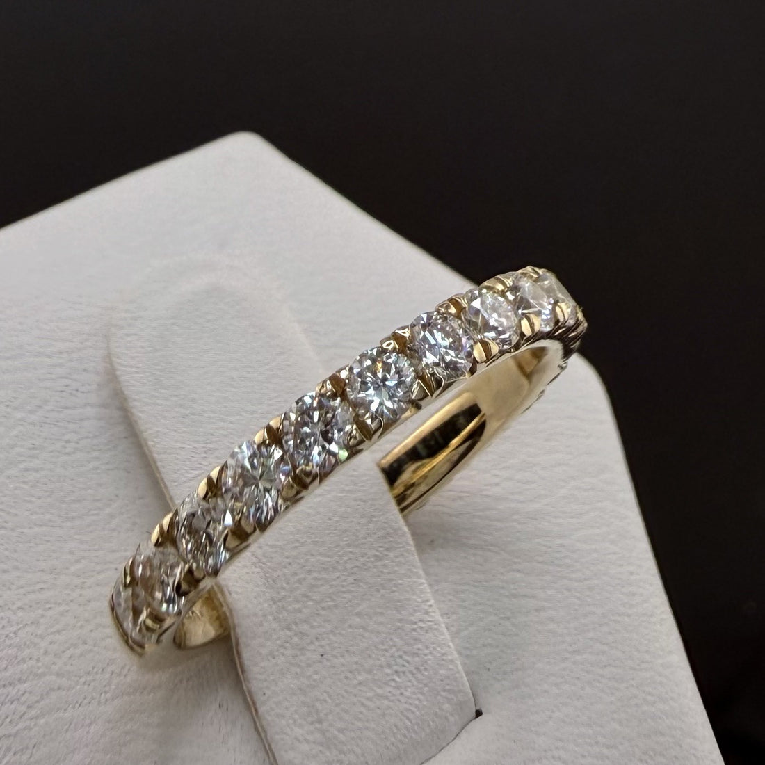 14K Yellow Gold 2.5mm .96cttw Round Diamond French Pave Wedding Band