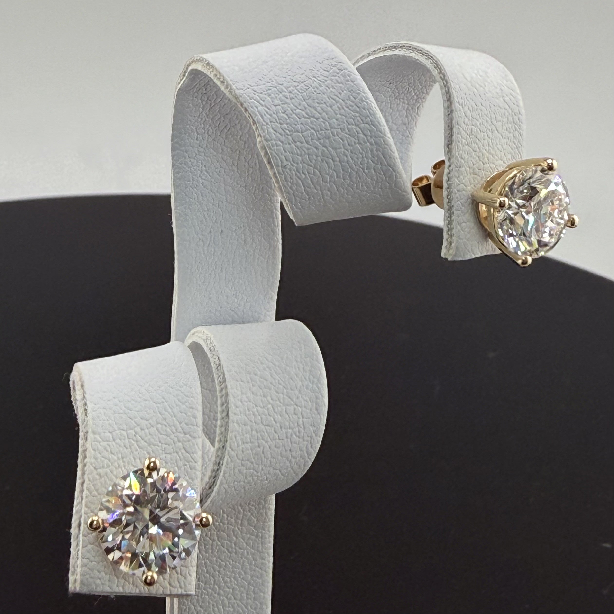 4cttw Round IGI Certified Lab Grown Diamond Stud 14K Yellow Gold Earrings