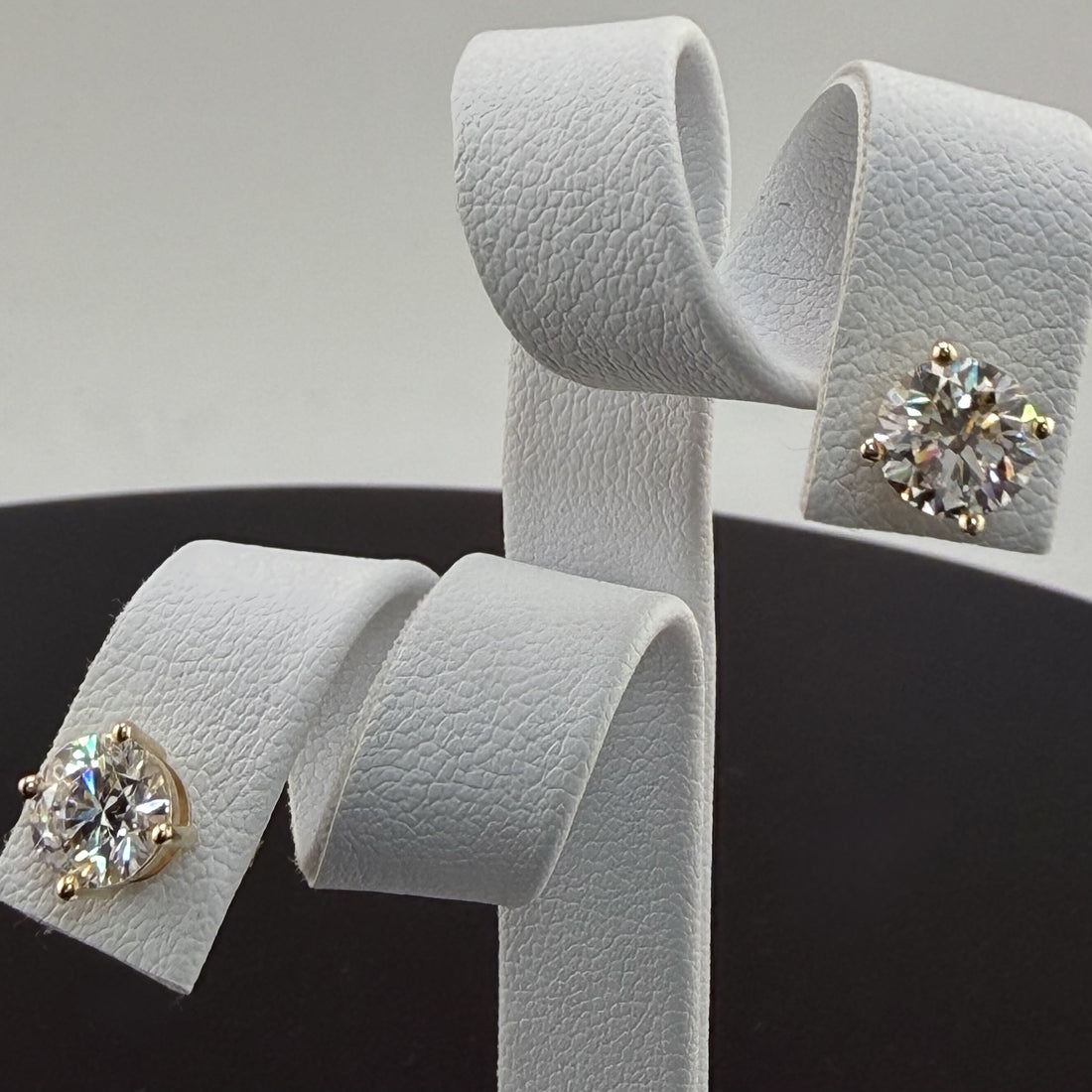 2cttw Round IGI Certified Lab Grown Diamond Stud 14K Yellow Gold Earrings