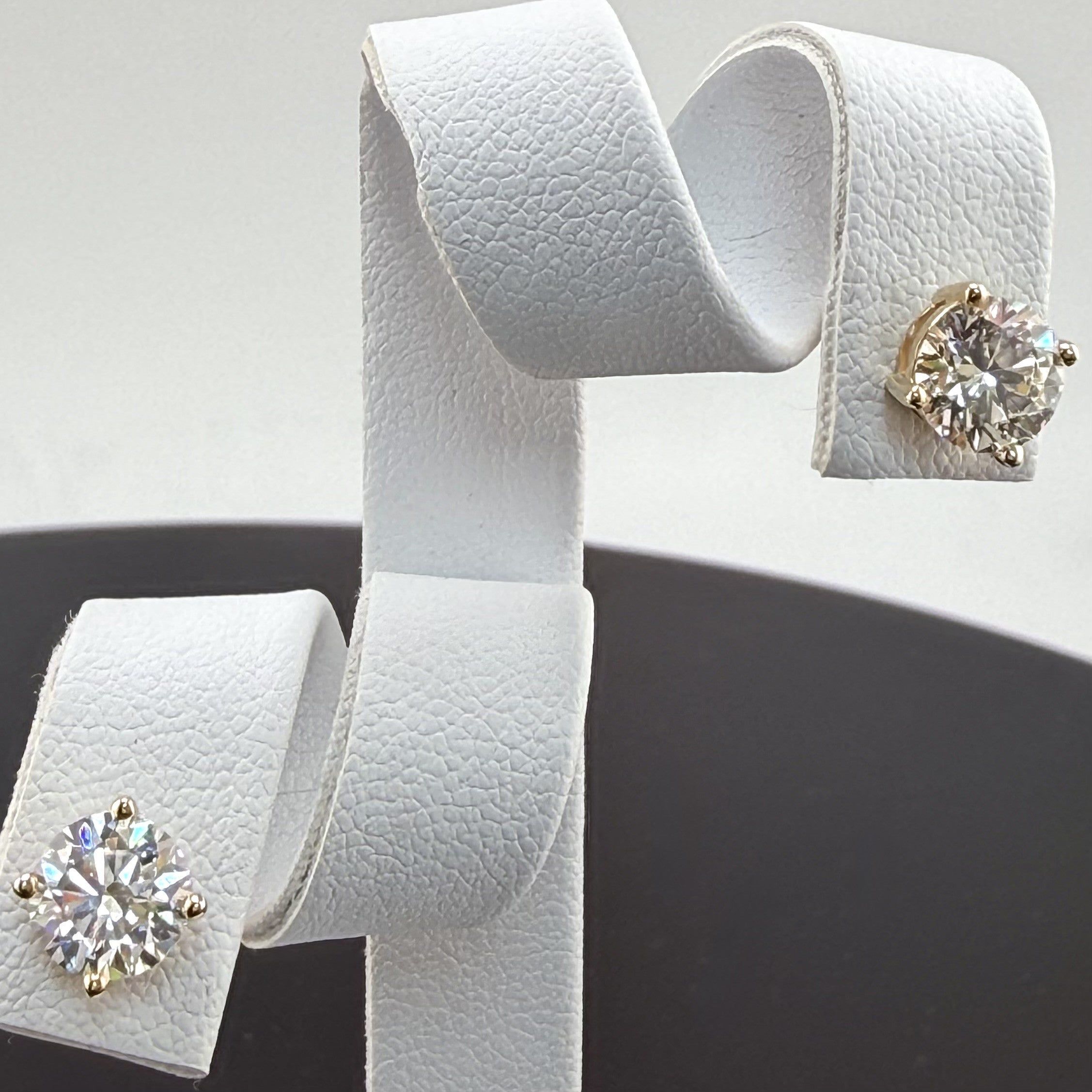 2cttw Round IGI Certified Lab Grown Diamond Stud 14K Yellow Gold Earrings