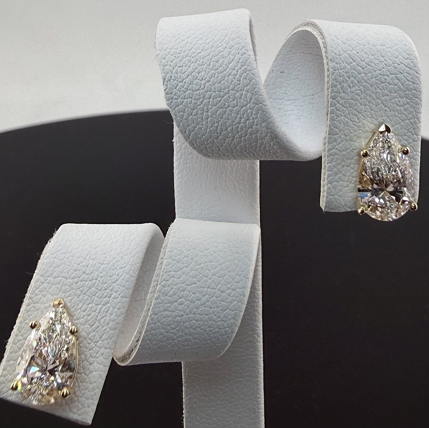 2.18cttw Pear IGI Certified Lab Grown Diamond Stud 14K Yellow Gold Earrings
