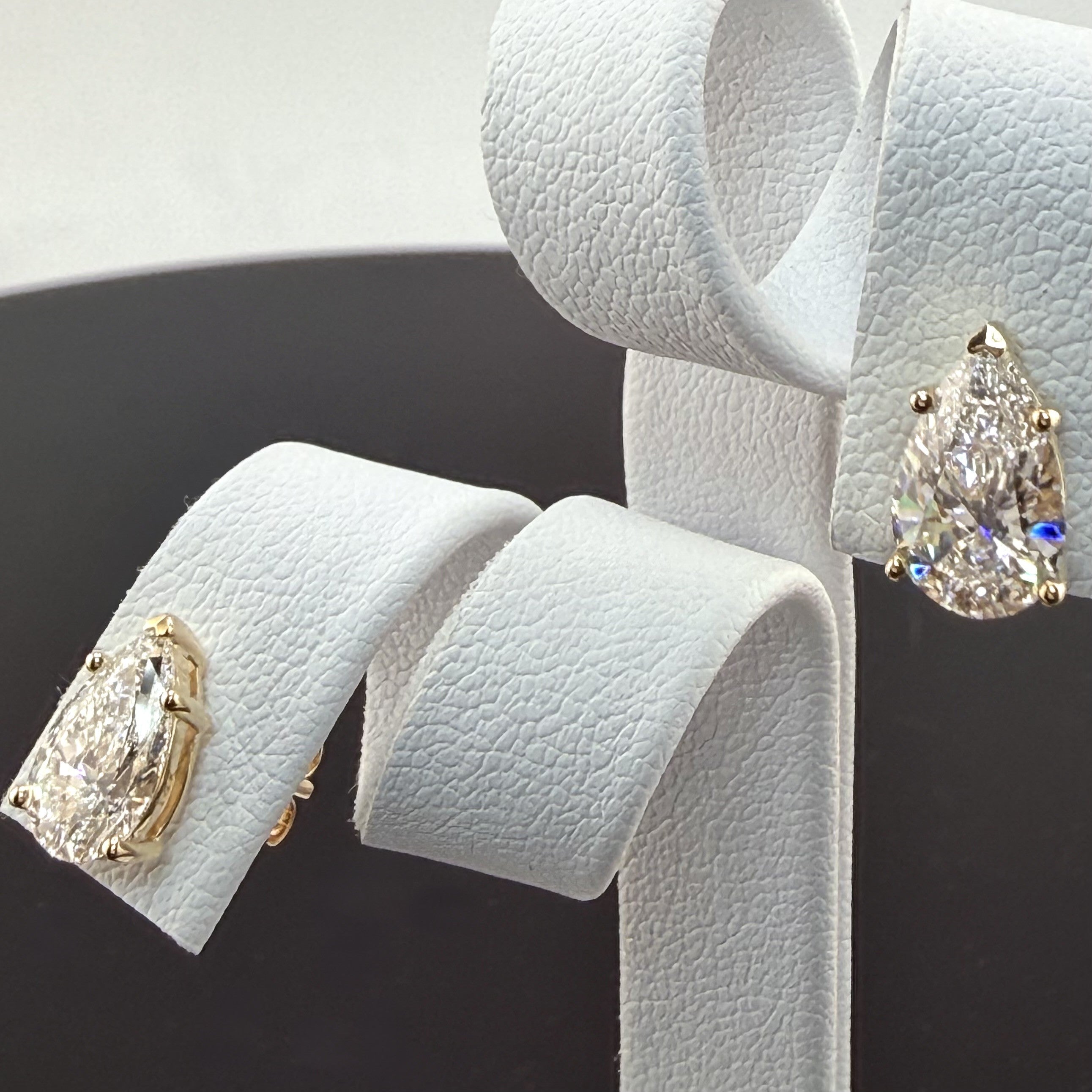 2.18cttw Pear IGI Certified Lab Grown Diamond Stud 14K Yellow Gold Earrings