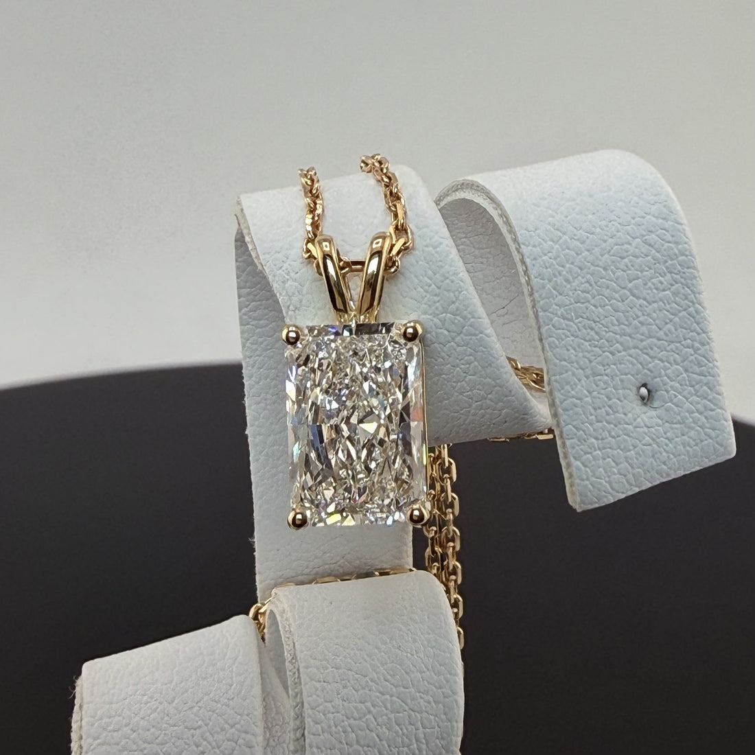 3ct Radiant Cut Diamond IGI Certified Pendant 14K Yellow Gold 16" Chain Necklace