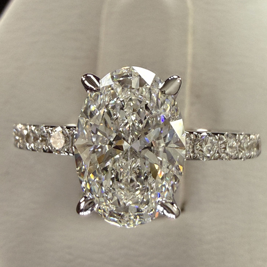2.25ct Total Weight Oval Cut Diamond IGI Certified 14K White Gold Engagement Ring
