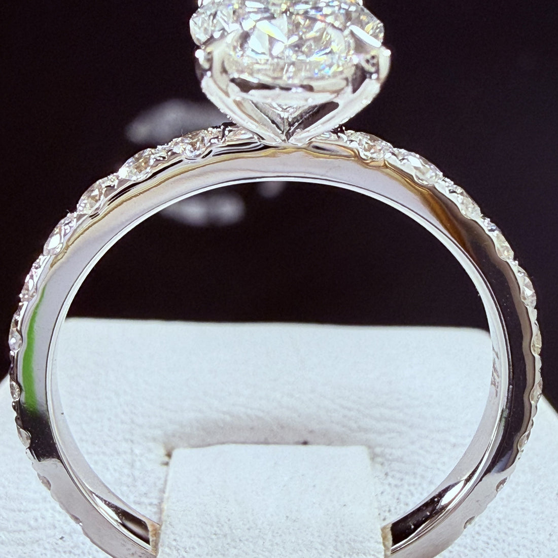 2.25ct Total Weight Oval Cut Diamond IGI Certified 14K White Gold Engagement Ring
