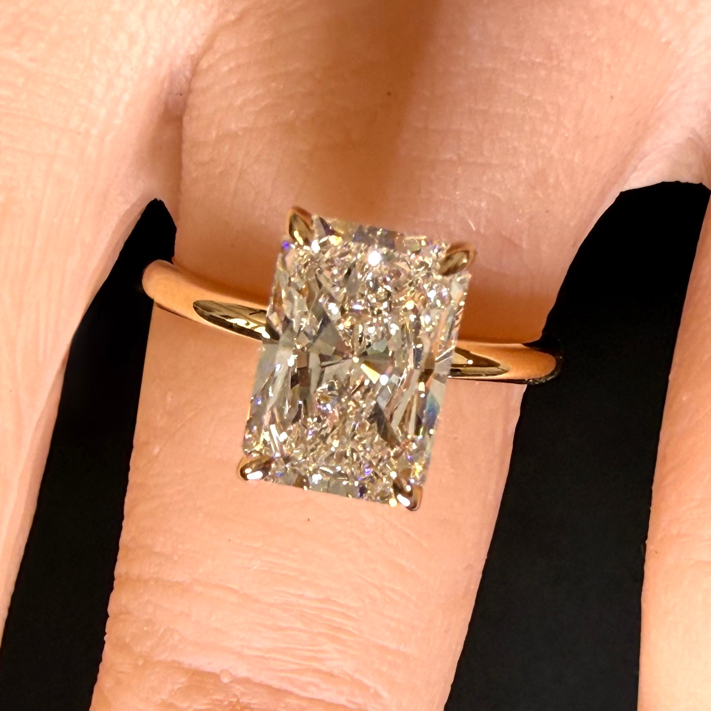 1.5ct Radiant Cut Lab Grown Diamond IGI Certified 14K Yellow Gold Engagement Ring (Copy)
