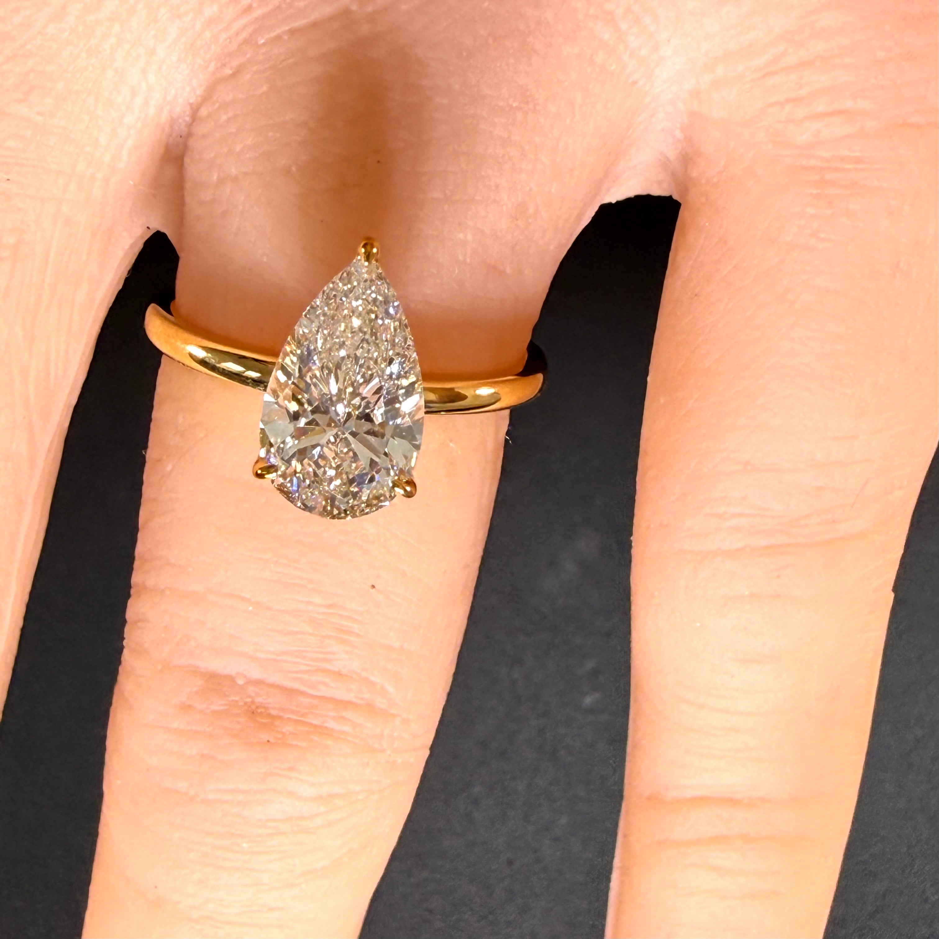 3.03ct Total Weight Pear Cut Lab Grown Diamond IGI Certified 14K Solitaire Yellow Gold Engagement Ring
