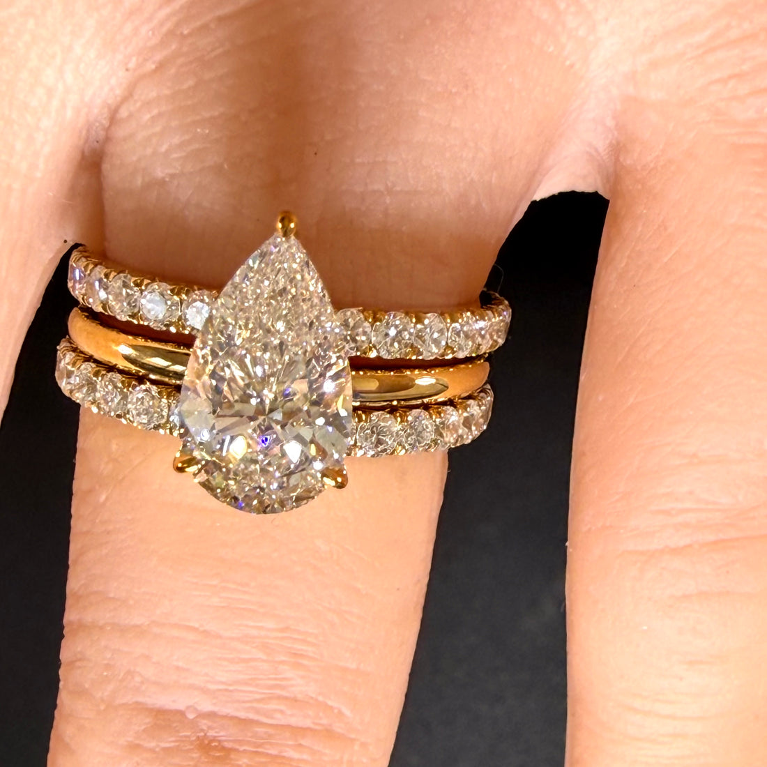 1.5ct Pear Cut Lab Grown Diamond IGI Certified 14K Yellow Gold Engagement Ring