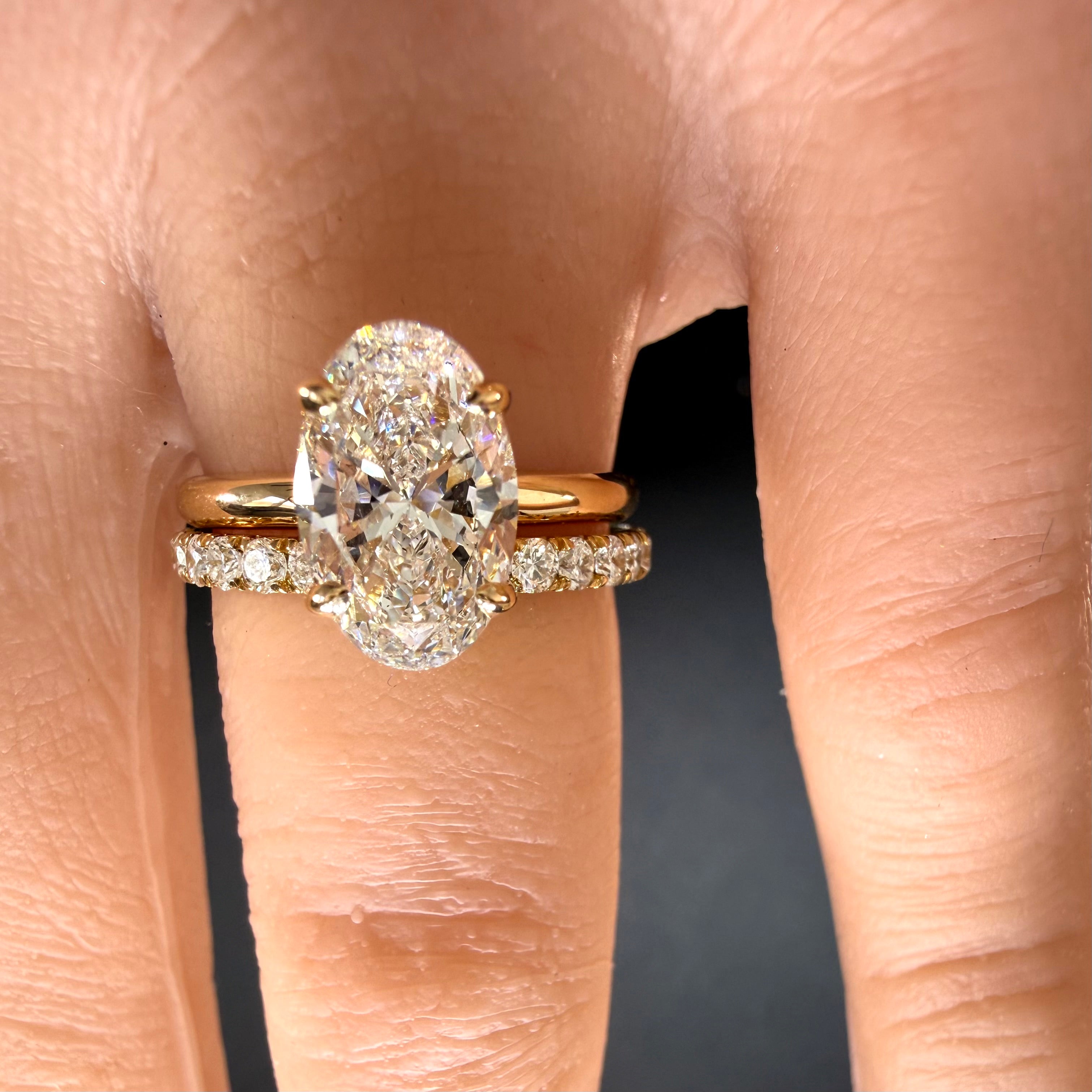 3.03ct Total Weight Oval Cut Lab Grown Diamond IGI Certified 14K Yellow Gold Engagement Ring