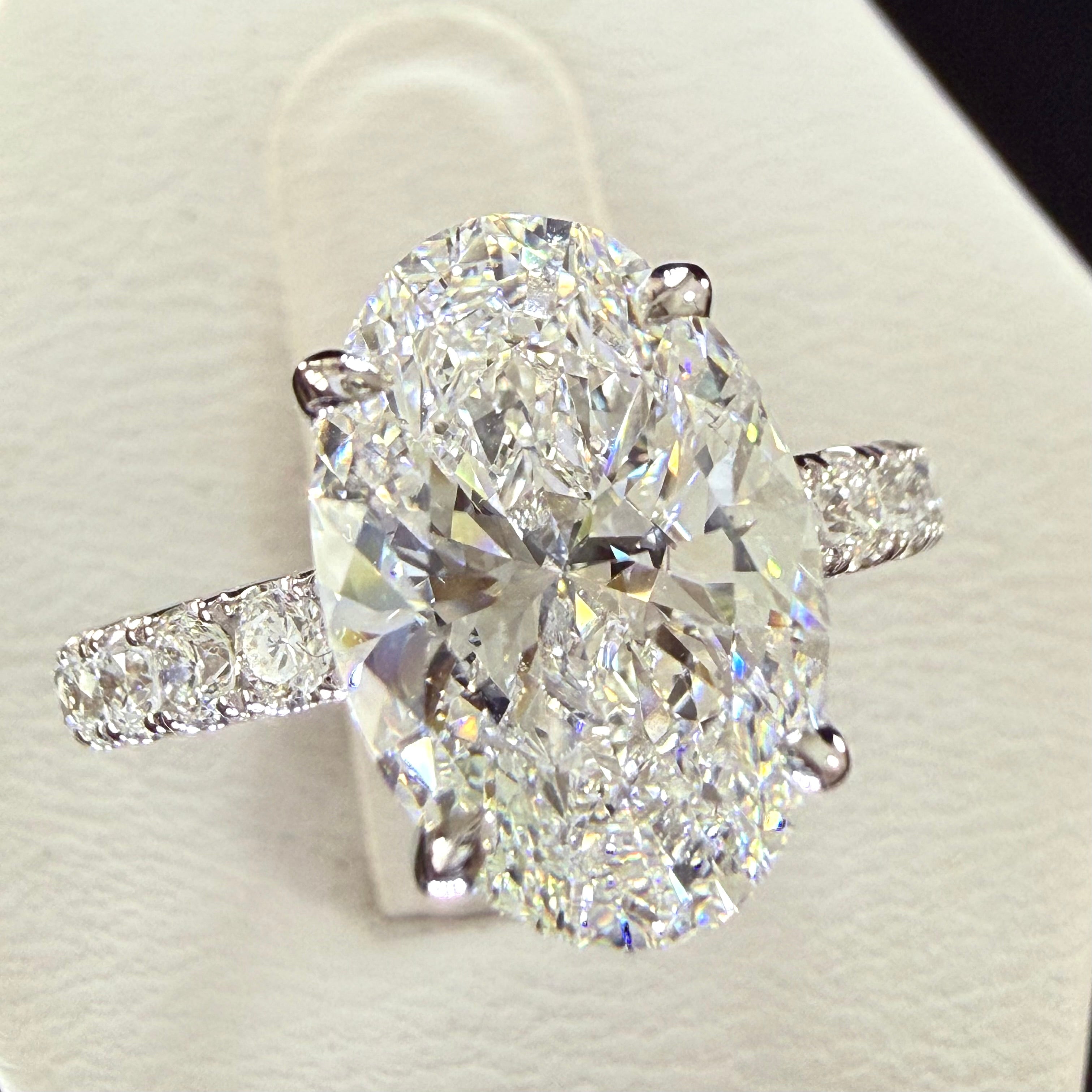 2.75ct Total Weight Oval Cut Diamond IGI Certified 14K White Gold Engagement Ring