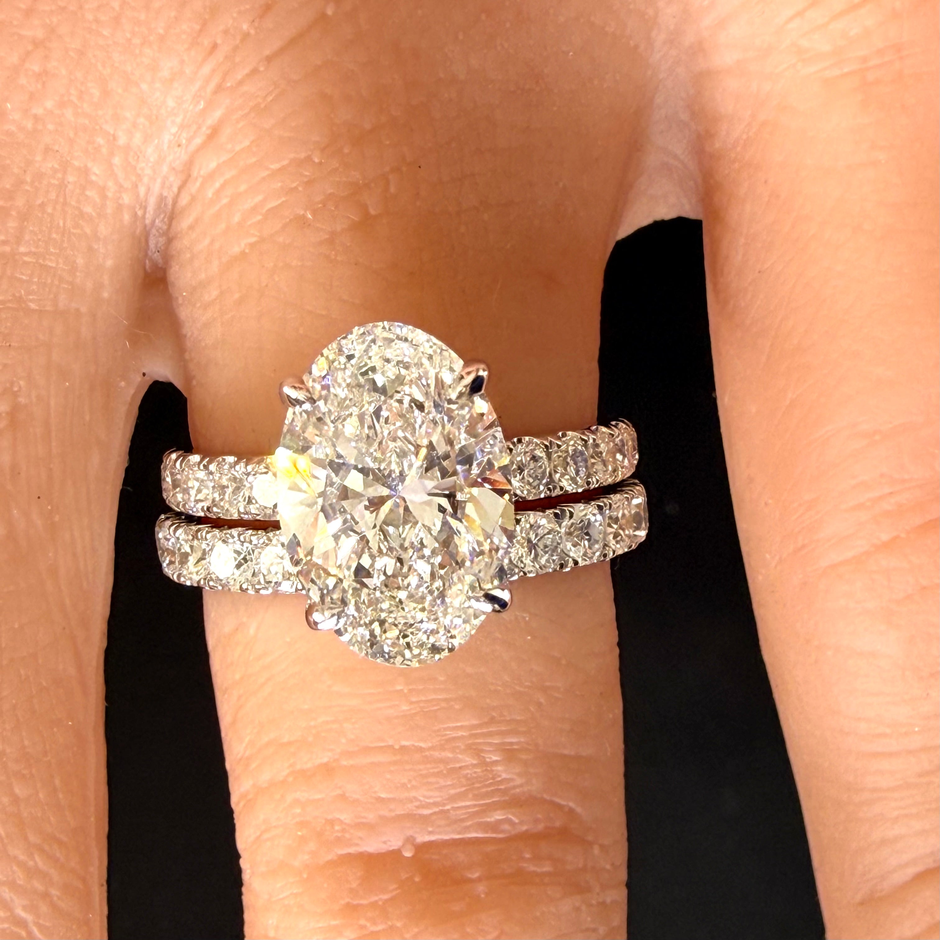 2.75ct Total Weight Oval Cut Diamond IGI Certified 14K White Gold Engagement Ring