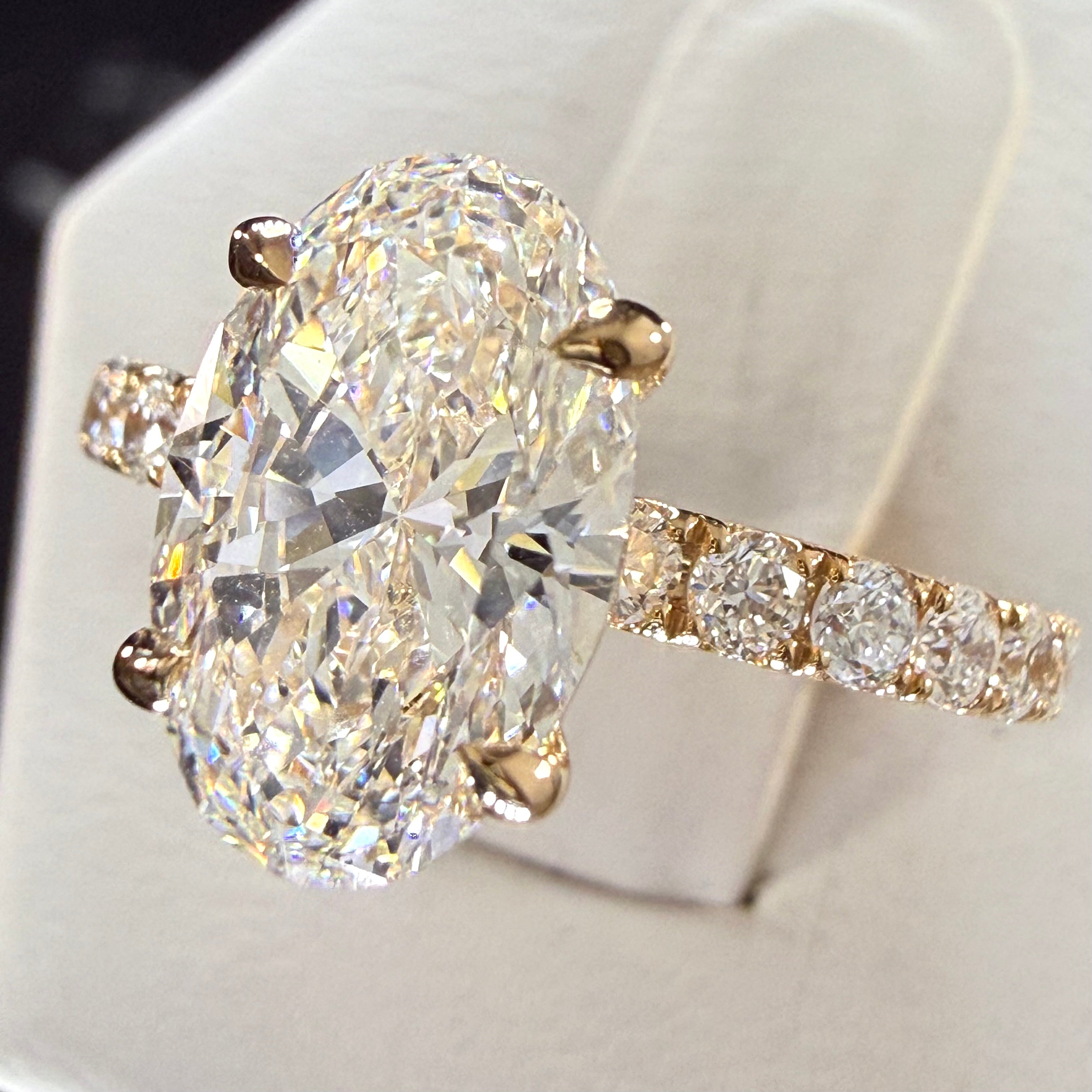 2.78ct Total Weight Oval Cut Diamond IGI Certified 14K Yellow Gold Engagement Ring