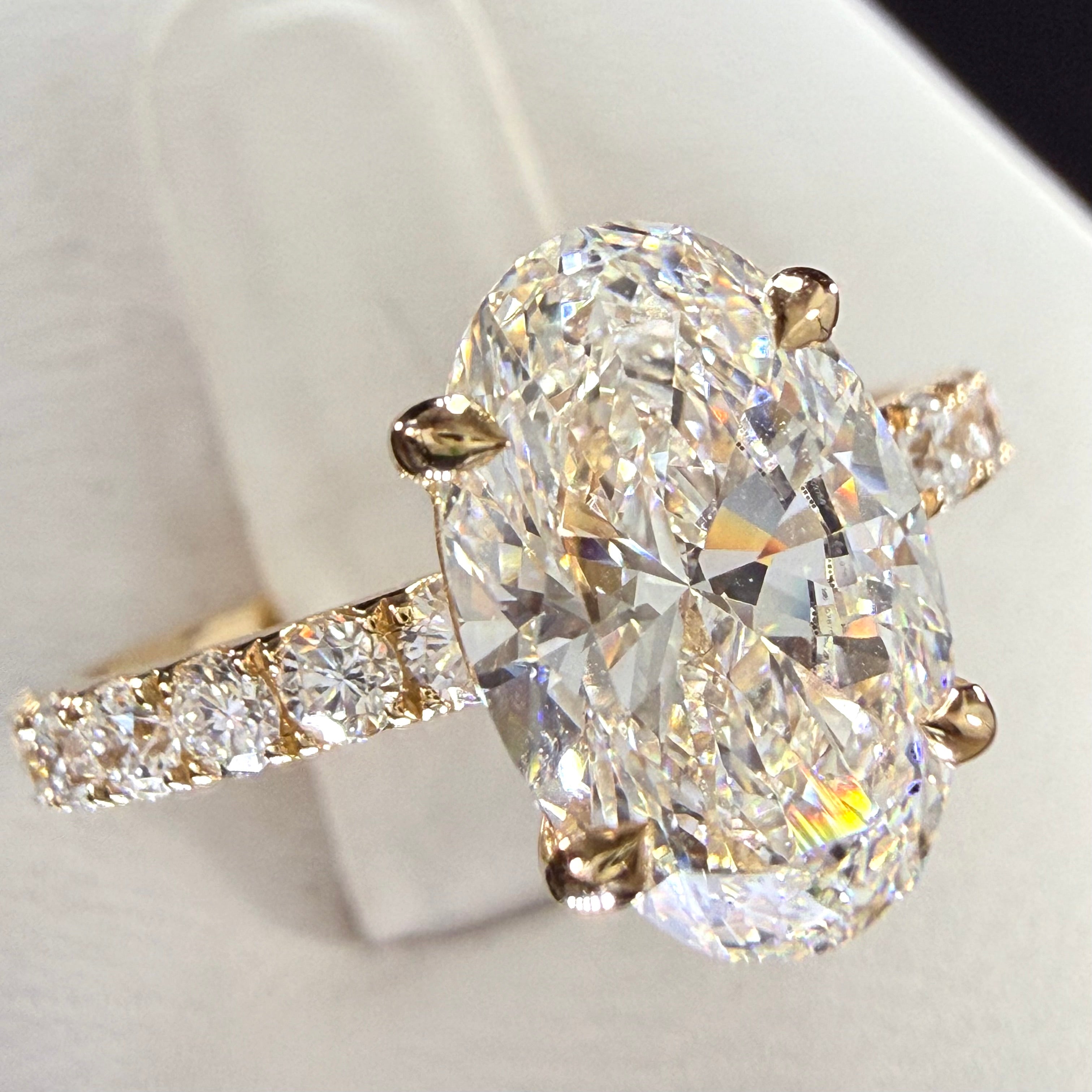 2.78ct Total Weight Oval Cut Diamond IGI Certified 14K Yellow Gold Engagement Ring
