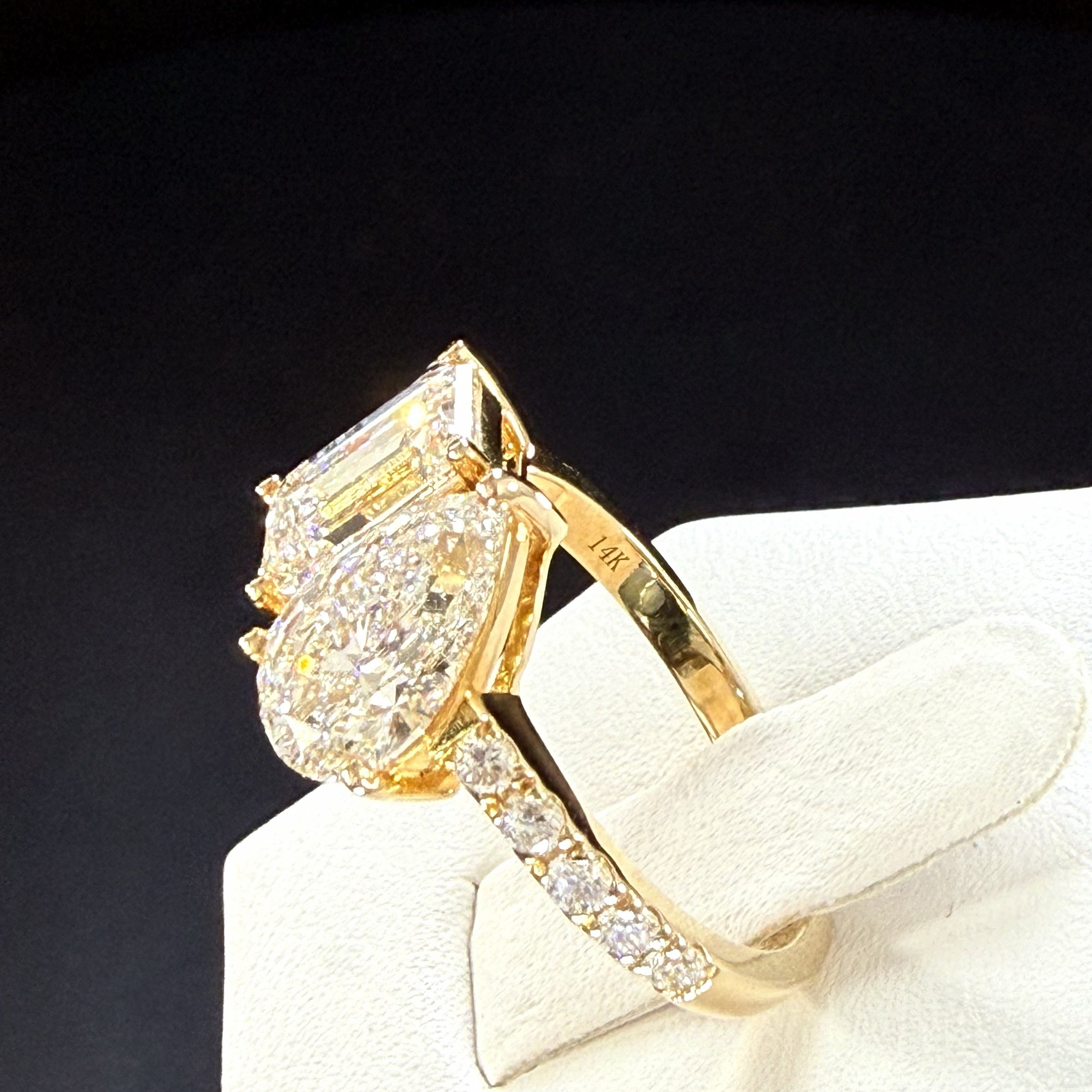 3.75ct Toi et Moi Diamond IGI Certified 14K Yellow Gold Pave Engagement Ring