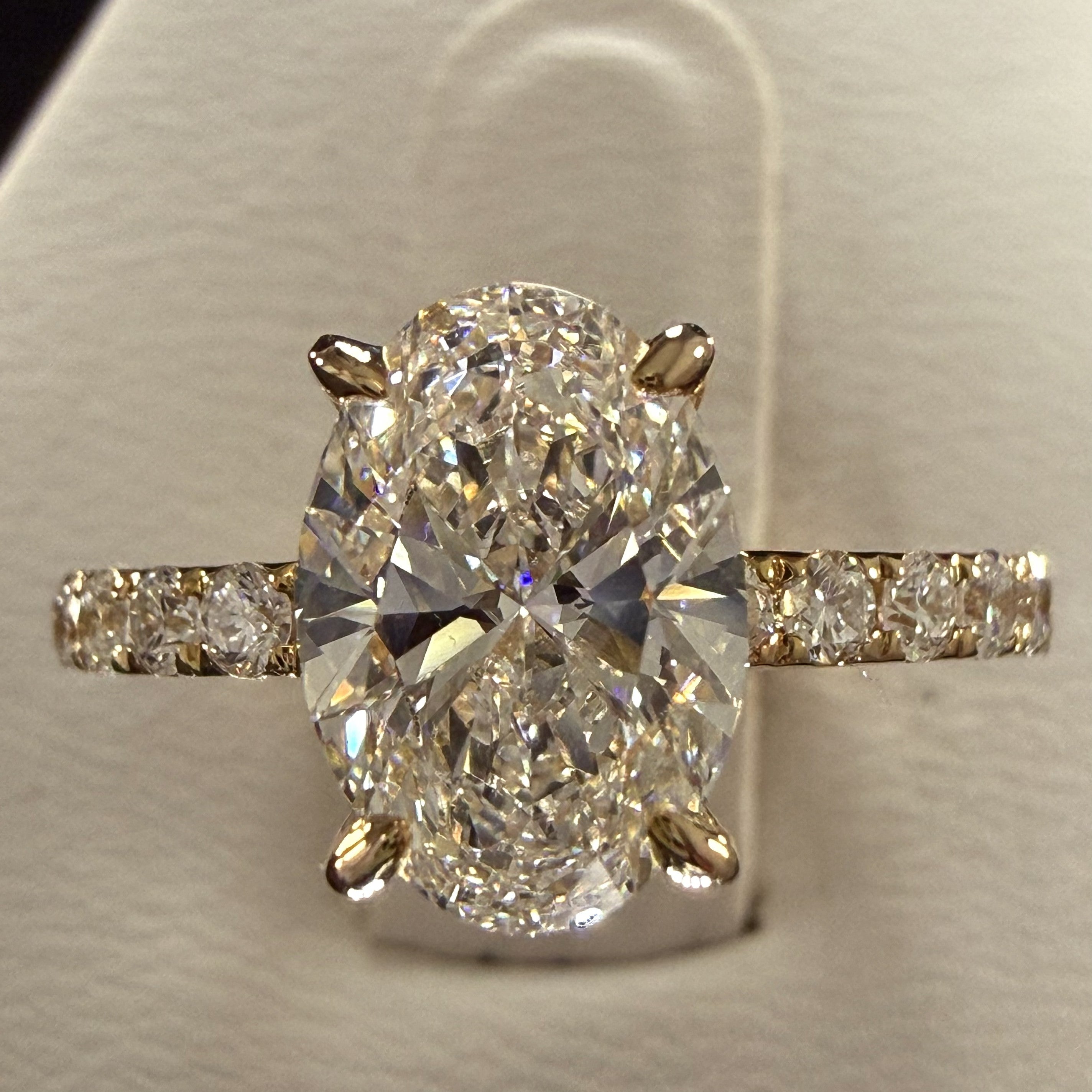 2.27ct Total Weight Oval Cut Diamond IGI Certified 14K Yellow Gold Engagement Ring