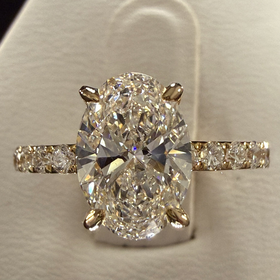 2.27ct Total Weight Oval Cut Diamond IGI Certified 14K Yellow Gold Engagement Ring