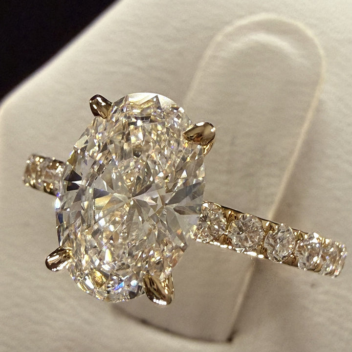 2.27ct Total Weight Oval Cut Diamond IGI Certified 14K Yellow Gold Engagement Ring