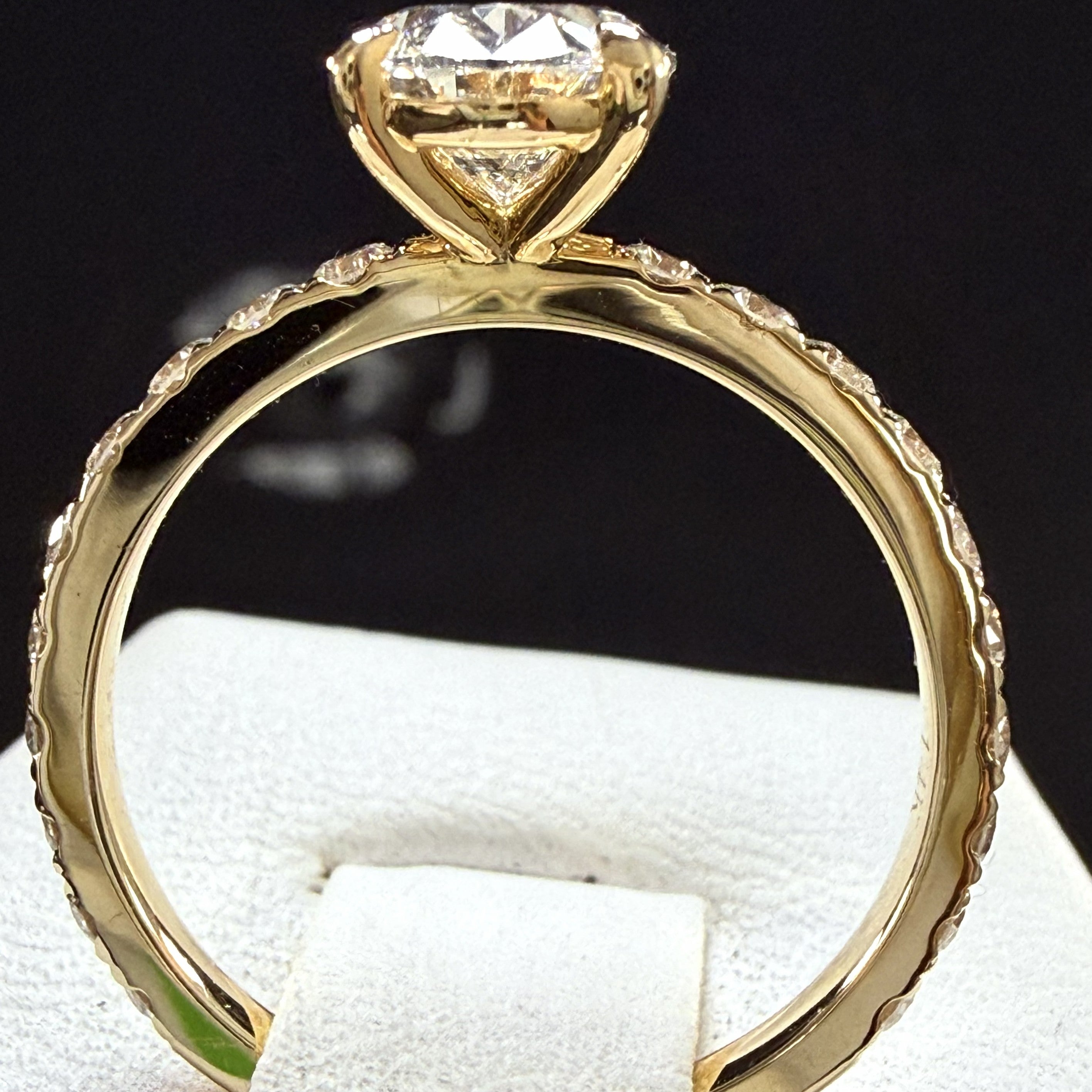 2.27ct Total Weight Oval Cut Diamond IGI Certified 14K Yellow Gold Engagement Ring