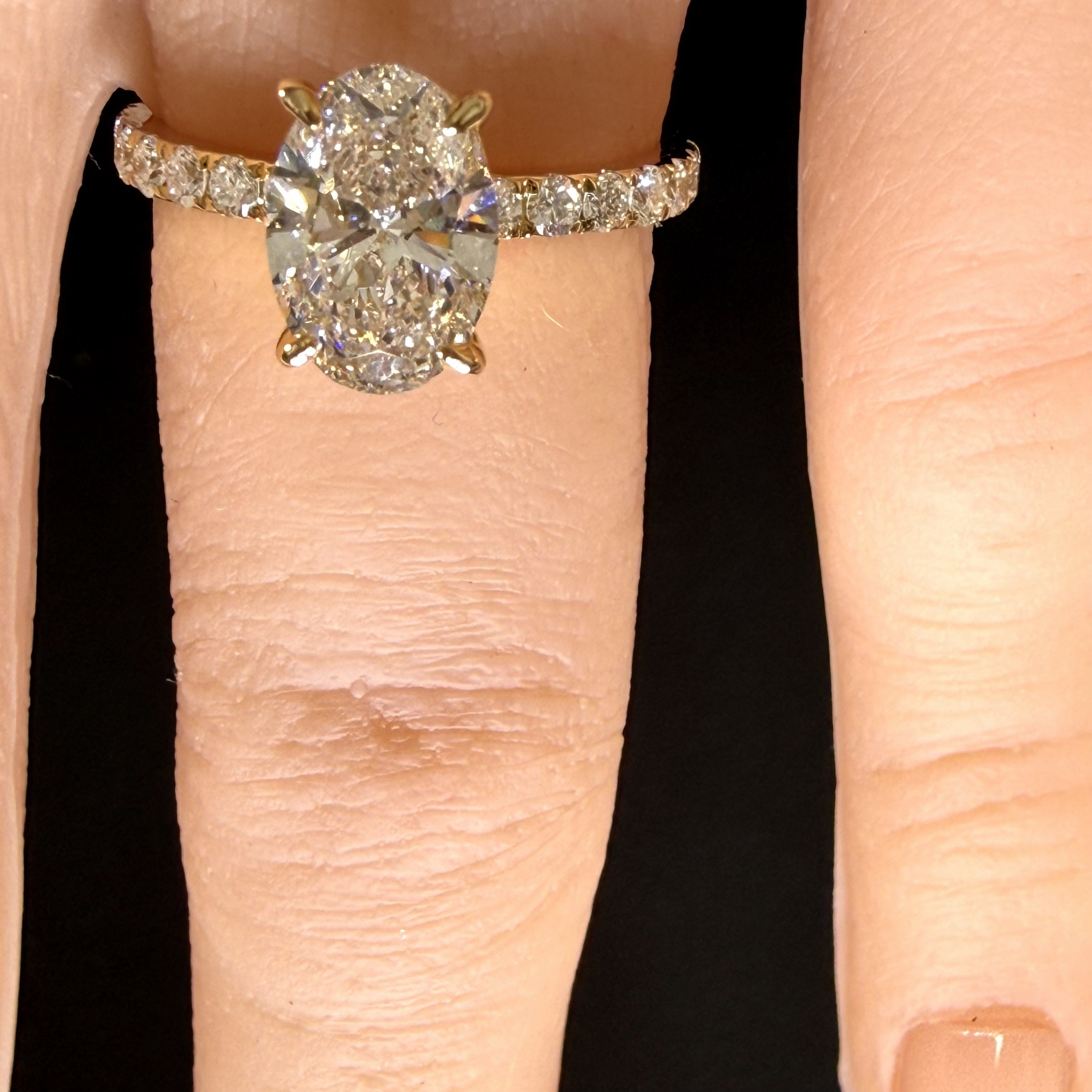 2.27ct Total Weight Oval Cut Diamond IGI Certified 14K Yellow Gold Engagement Ring