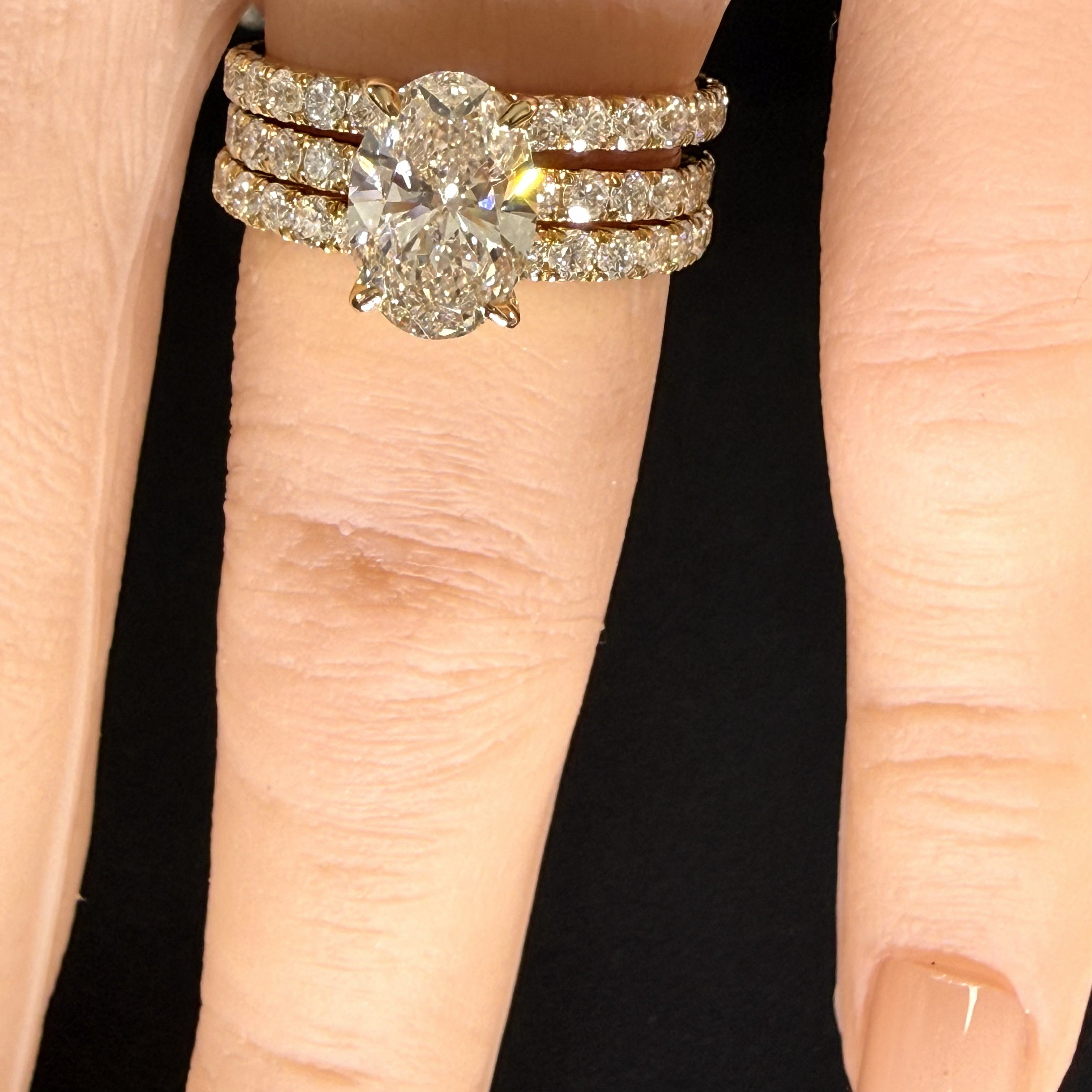 2.27ct Total Weight Oval Cut Diamond IGI Certified 14K Yellow Gold Engagement Ring