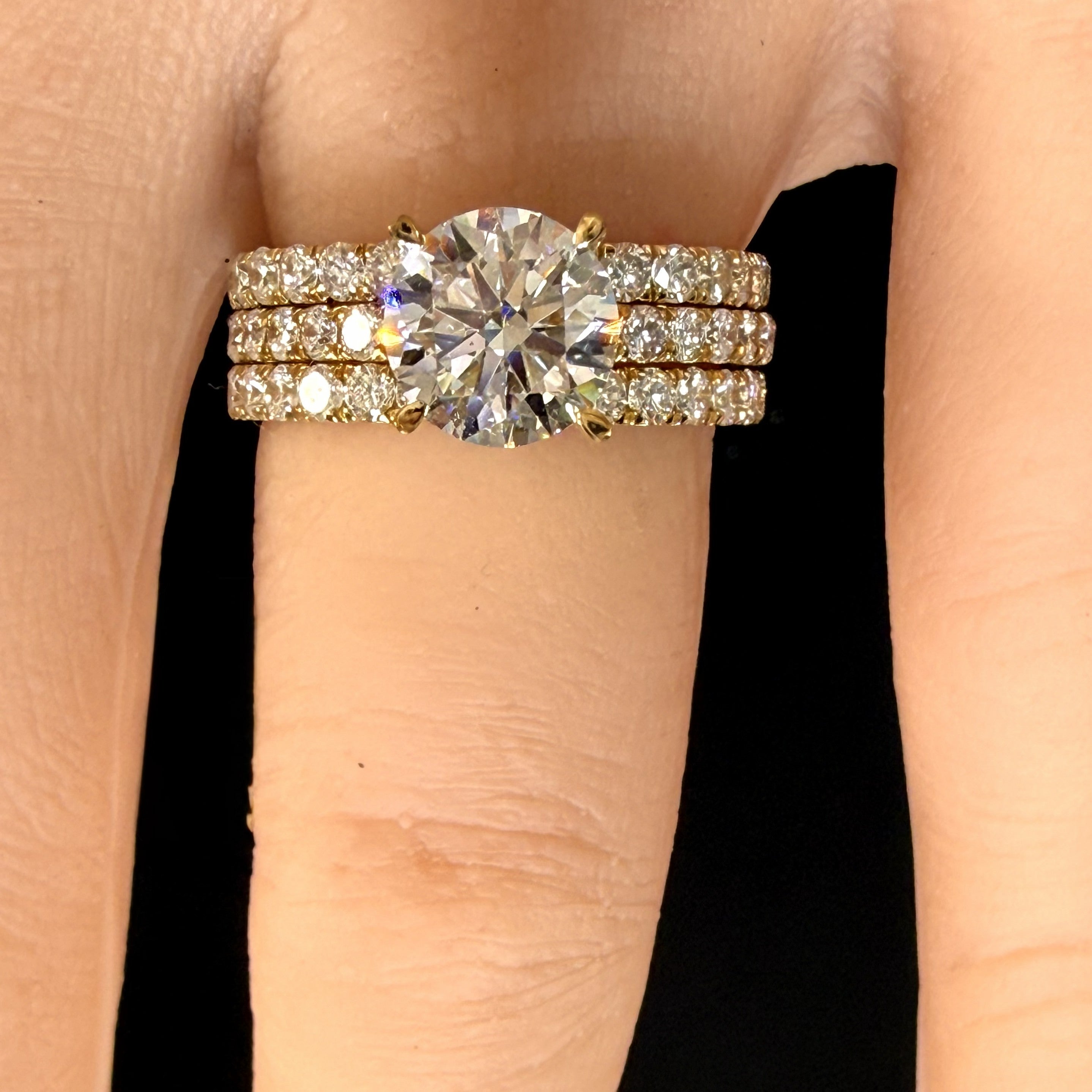 2ct Total Weight Round Cut Lab Grown Diamond IGI Certified 14K Yellow Gold Engagement Ring